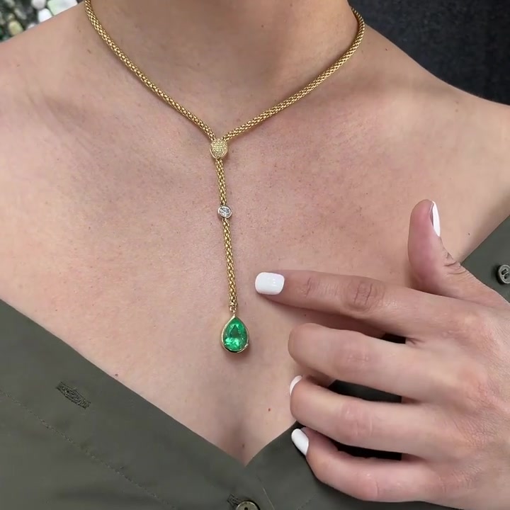 Cuban Chain Pear Cut Emerald Sapphire Pendant Necklace