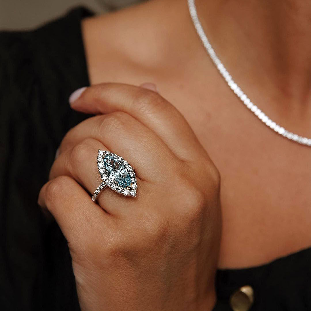 6ct Marquise Cut Aquamarine Sapphire Engagement Ring