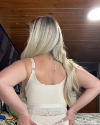 Shaping Bra with 3 Rows of Hooks