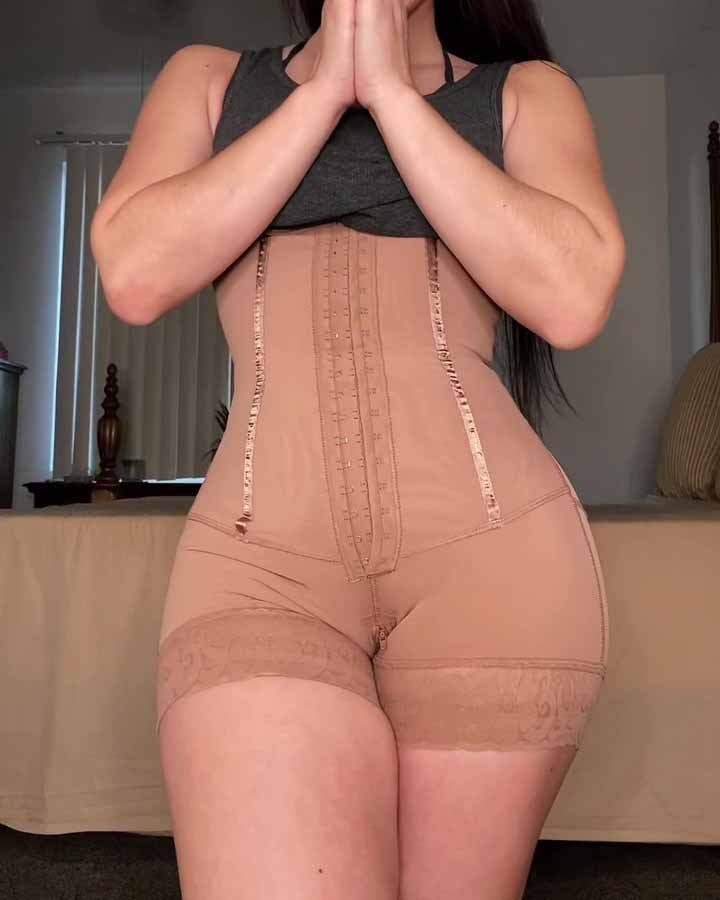 Hourglass Shapewear for Small Waist and Big Hips Bodies-ChicCurve