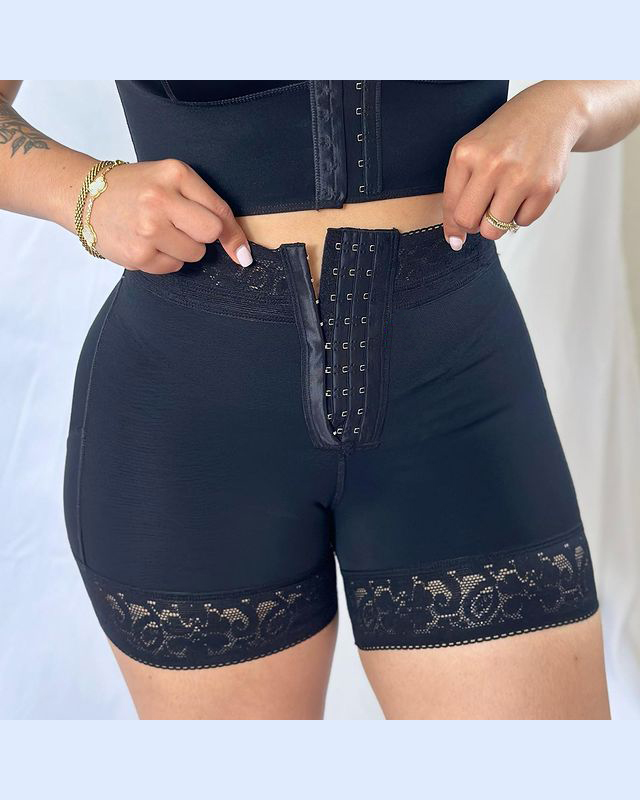 Smooth Butt Lift Shaping Short with Hooks