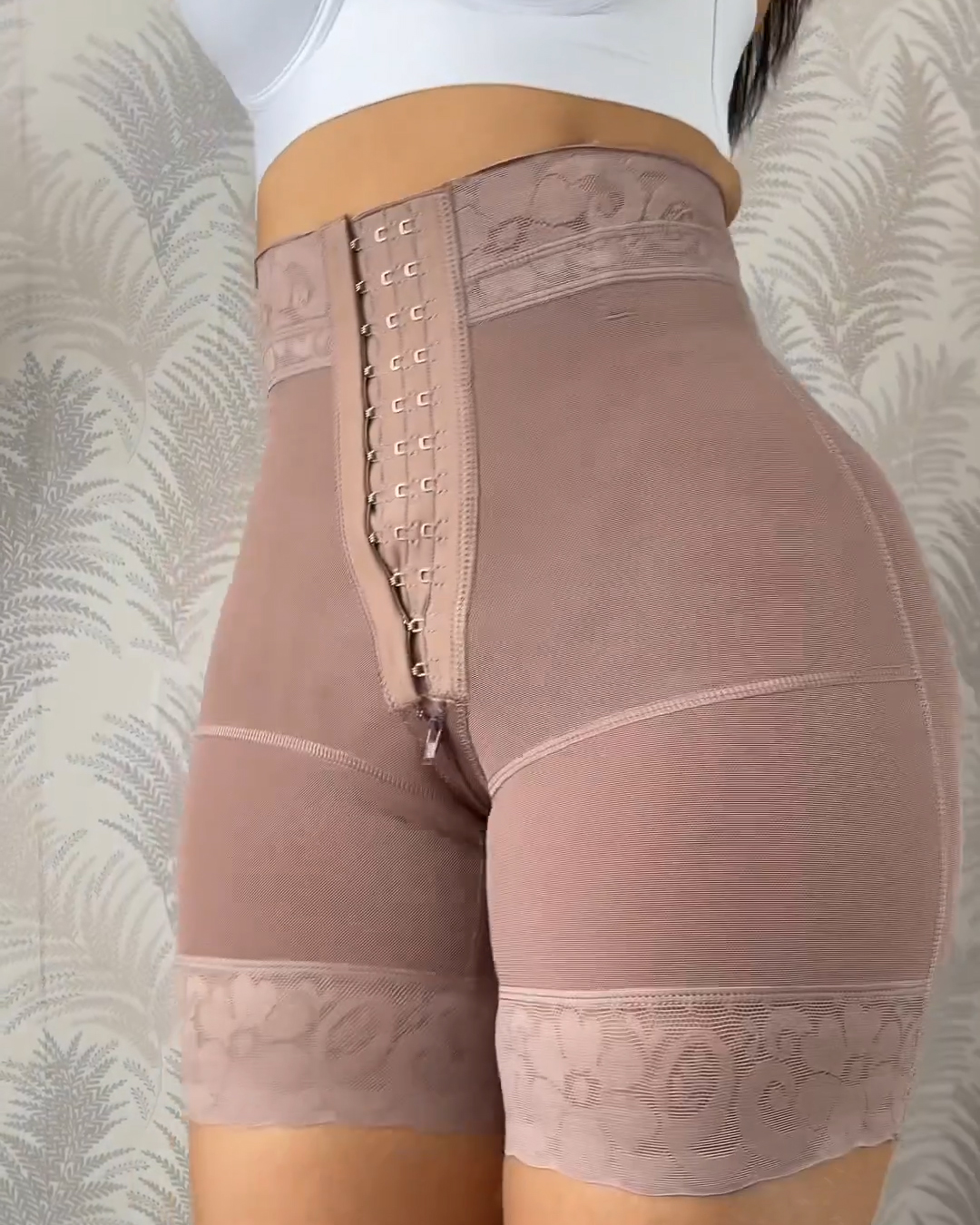 Women's Lace Butt Push Up Faja Short With Three Hooks