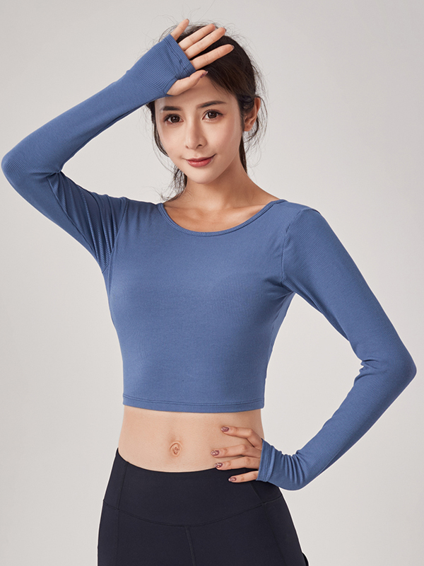 yoga sports top with sleeves