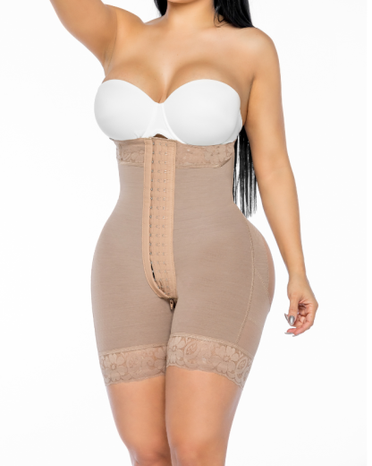 High Waisted Hourglass Short with Hooks