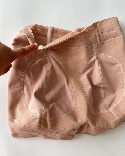 Butt Lifter Short At The Waist With Cheeky Rods