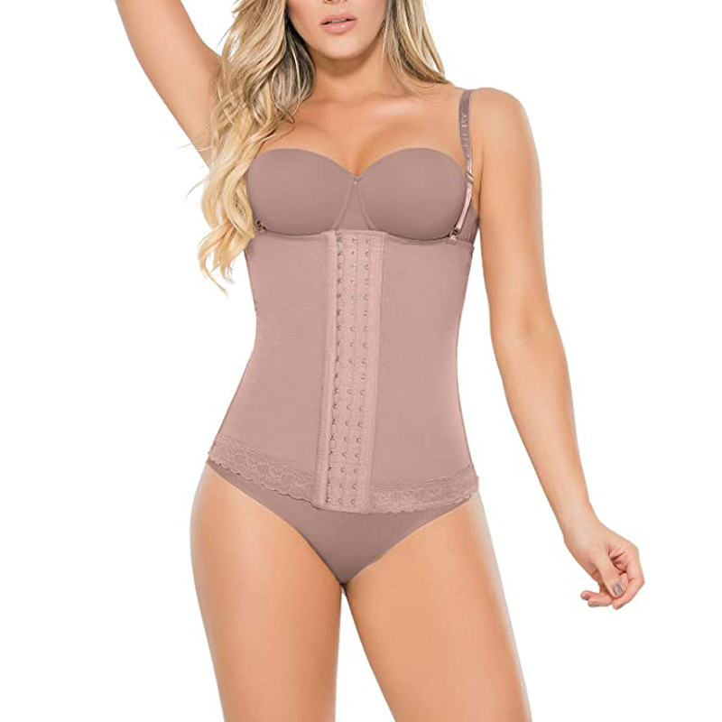 Eye n hook corset with straps