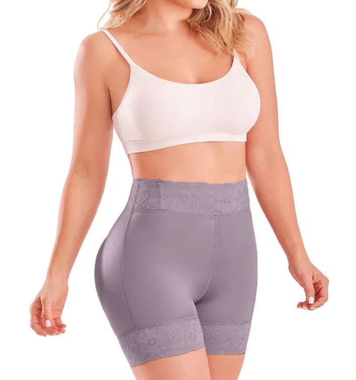 Medium Compression Sculpting Lift Shorts-Curvy-Faja