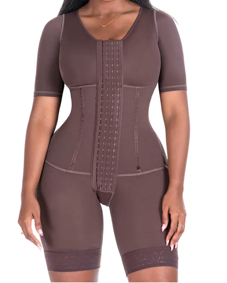 Look in our store and buy the girdles you want :curvy-faja.com