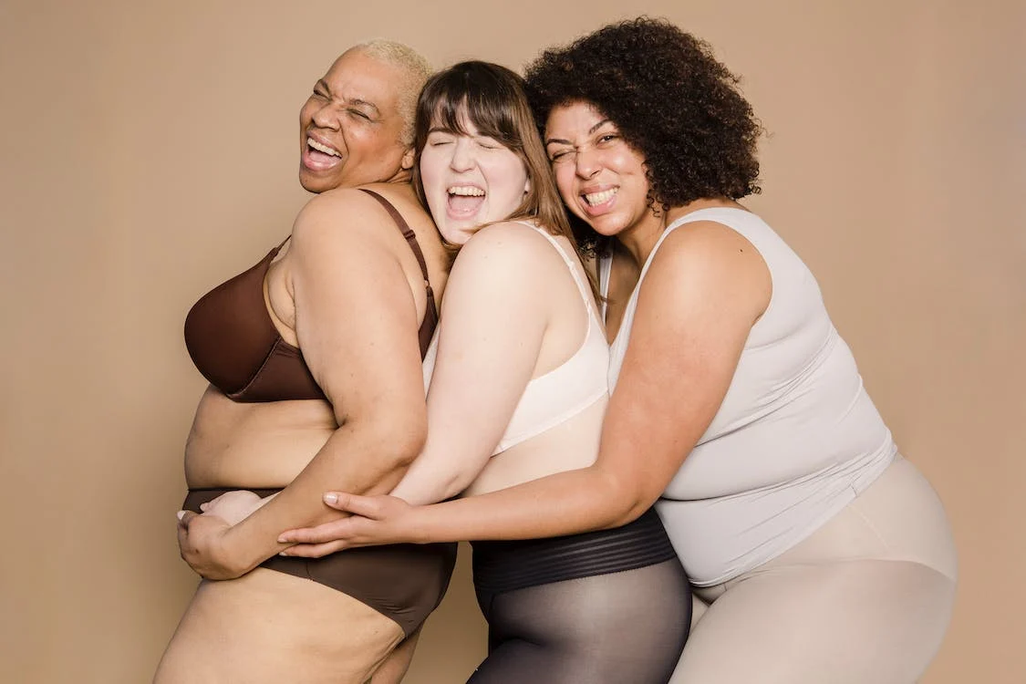 Why is Shapewear Used?-Curvy-Faja
