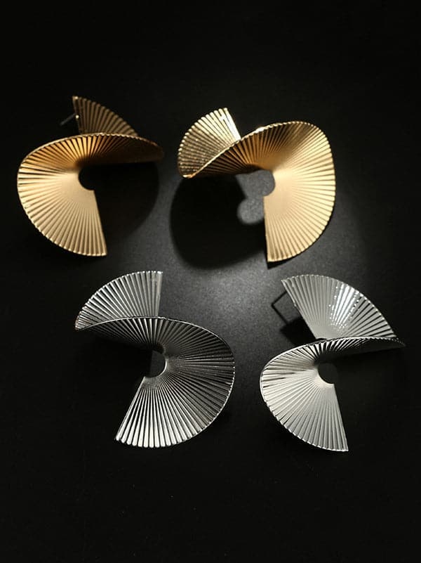 Vintage S-shaped Earrings Accessories-Curvy-Faja