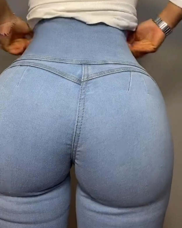 (Pre Sale)CURVY JEANS REF 3067