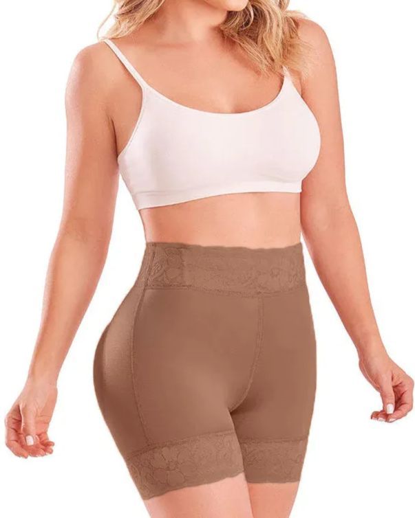 Medium Compression Sculpting Lift Shorts-Curvy-Faja