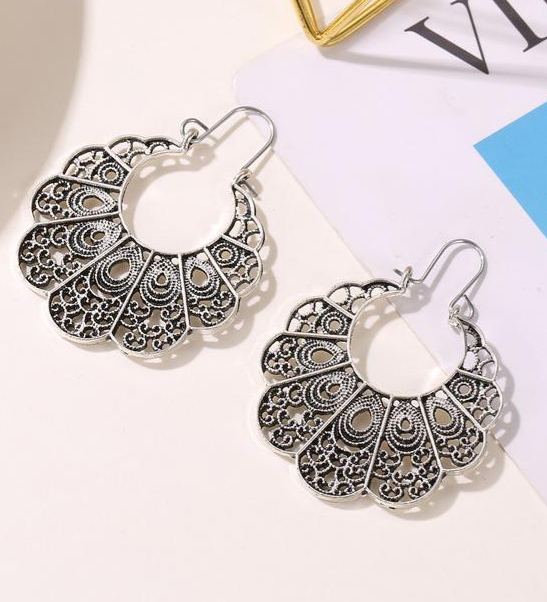 Vintage Geometric Openwork Flower Earrings-curvy-faja