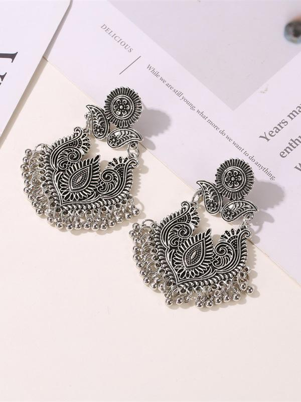 Retro Palace Style Exaggerated Carved Earrings-Curvy-Faja
