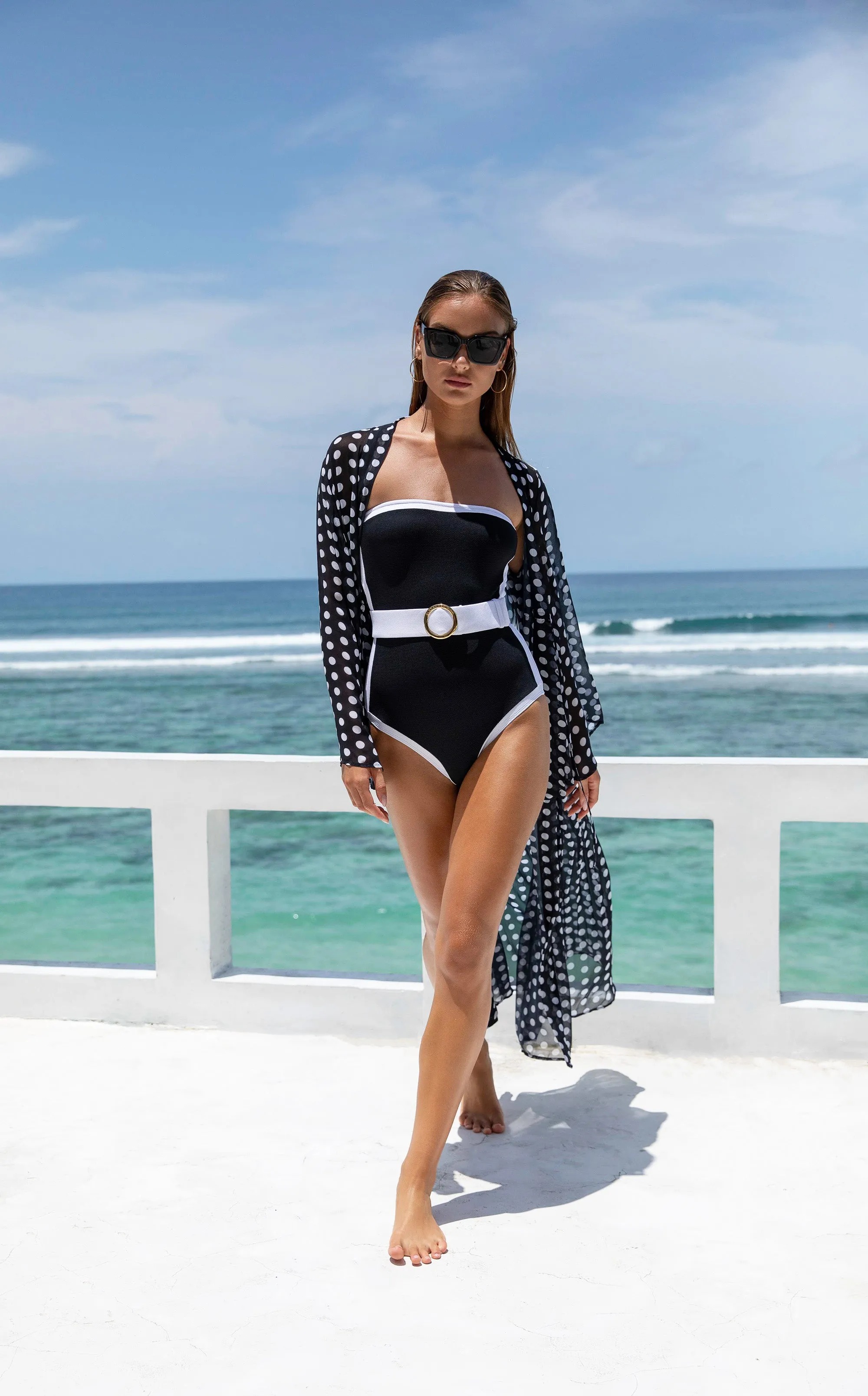 BANDEAU COLOR BLOCK ONE PIECE SWIMSUIT