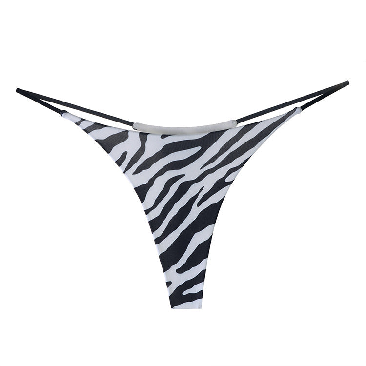Tanga con espalda en t con estampado de leopardo para mujer