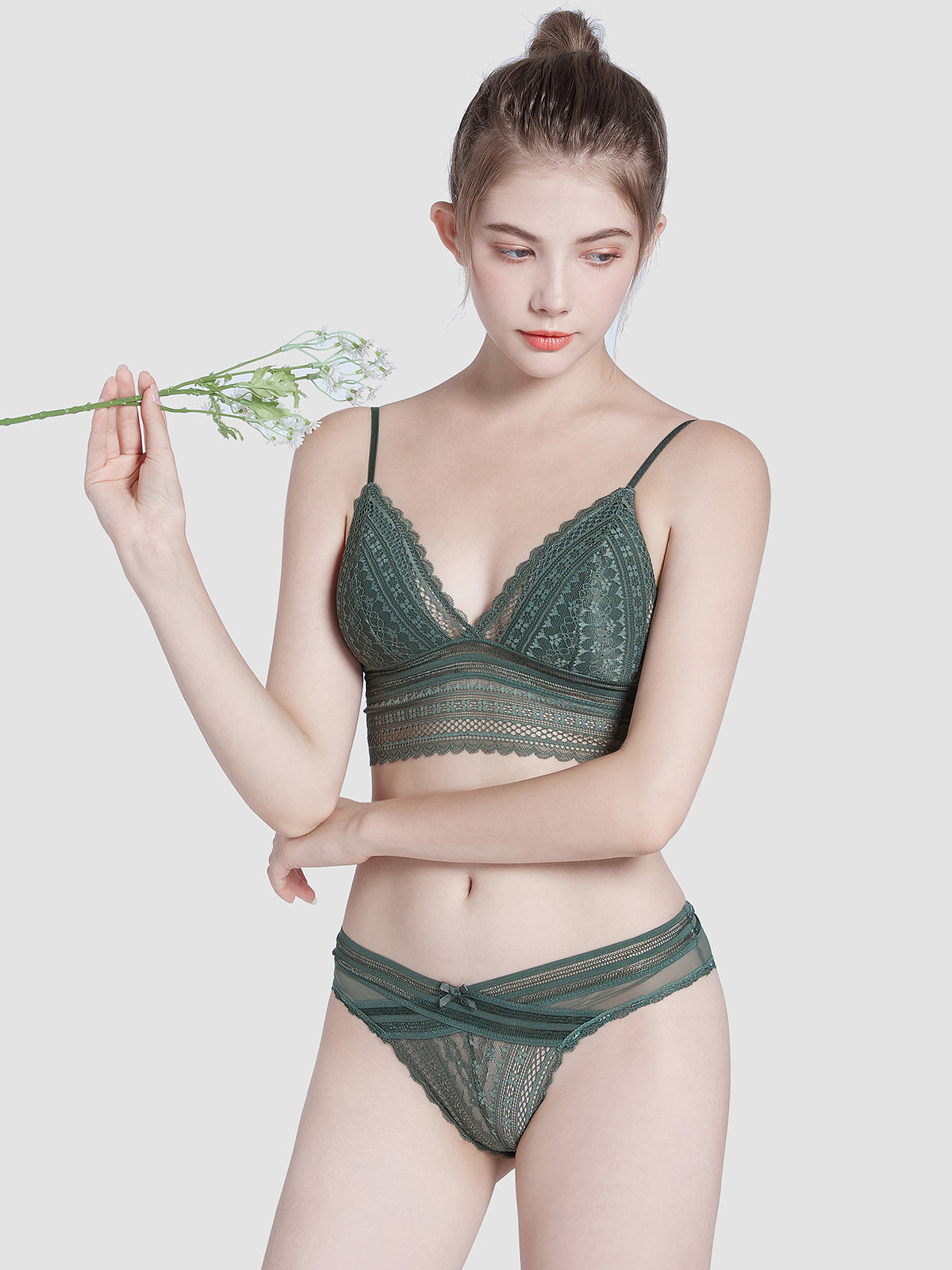 Sujetador inalámbrico sin espalda en forma de U de lencería de encaje 