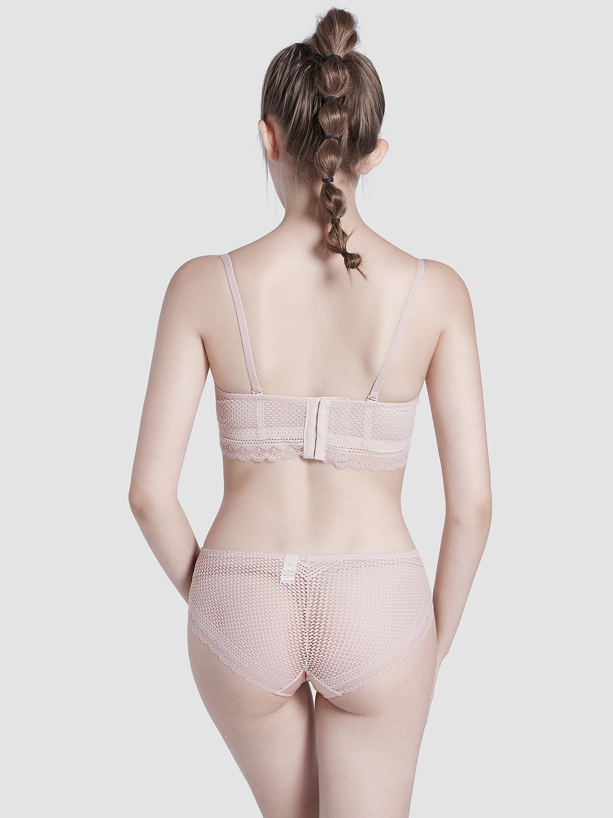 Nuevos conjuntos de sujetadores reúne 1/2 ropa interior de media copa 