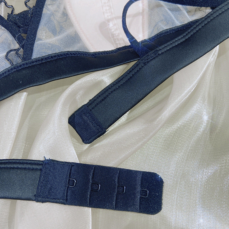 Sujetador fino de encaje sexy con bordado de rosa triangular