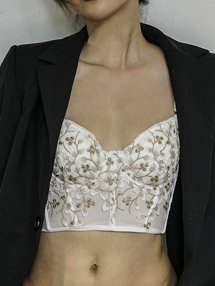 Sujetador de lencería francesa con superposición de hueso de acero y e