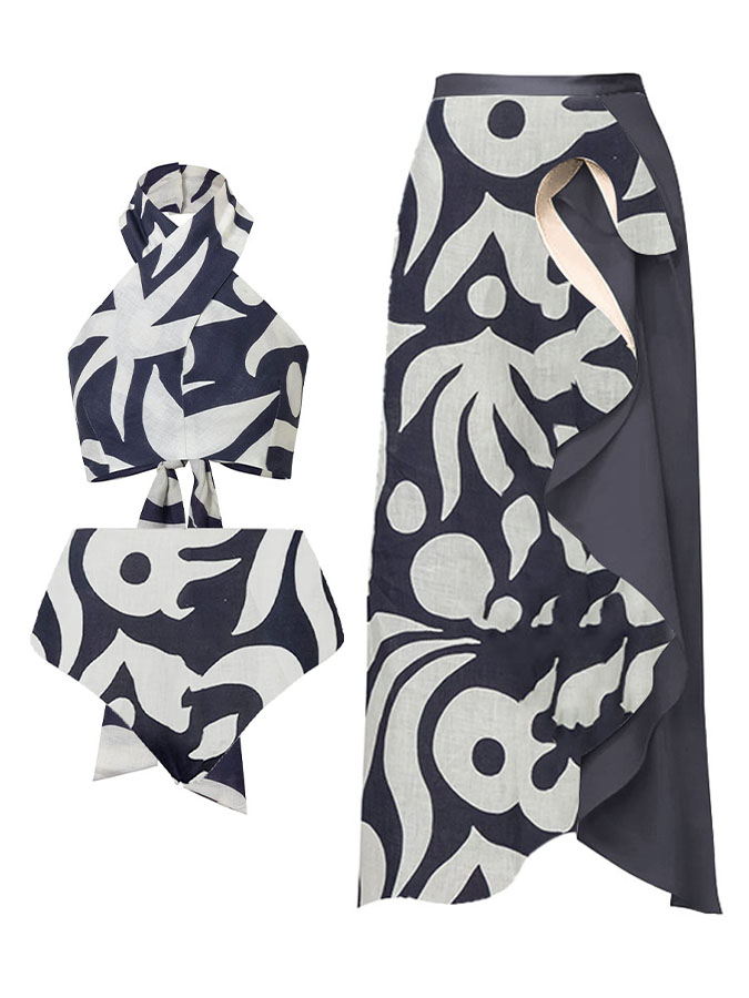 Trendy Printed Halter Bikini Swimsuit