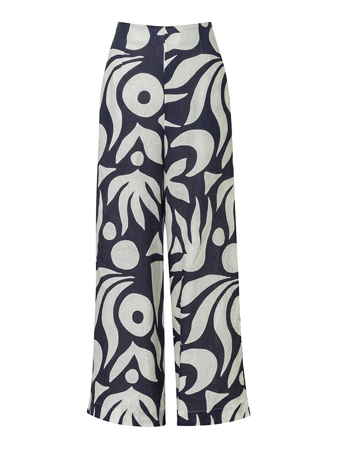 Trendy Printed Halter Bikini Swimsuit