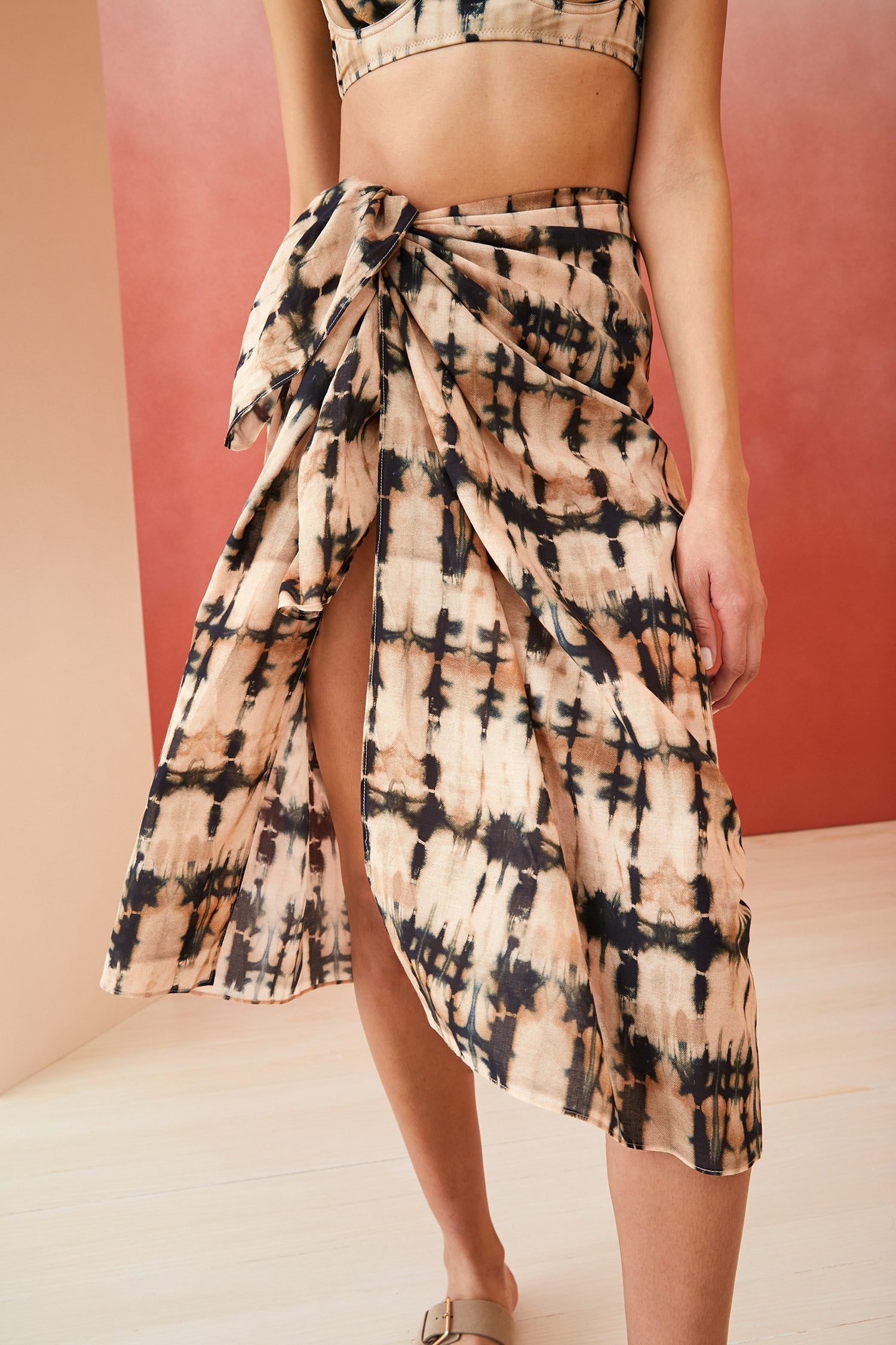 Tie-dye Print Bikini Set And Short-sleeve Dress