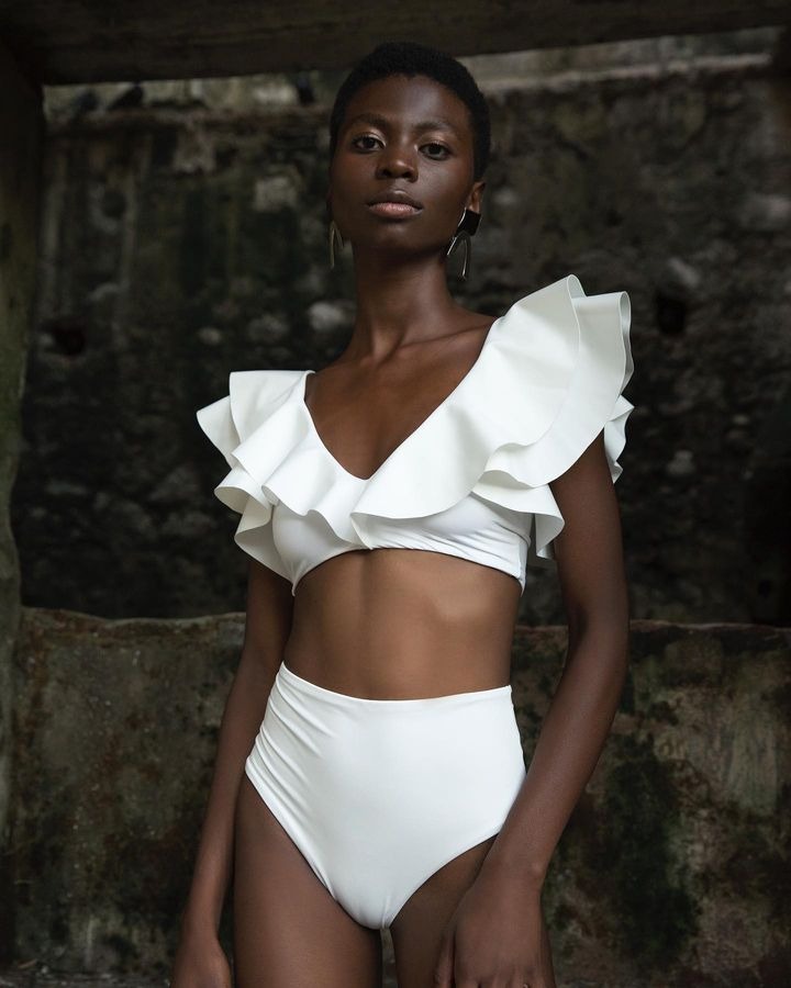 Ruffle High-waisted two-piece swimsuit.