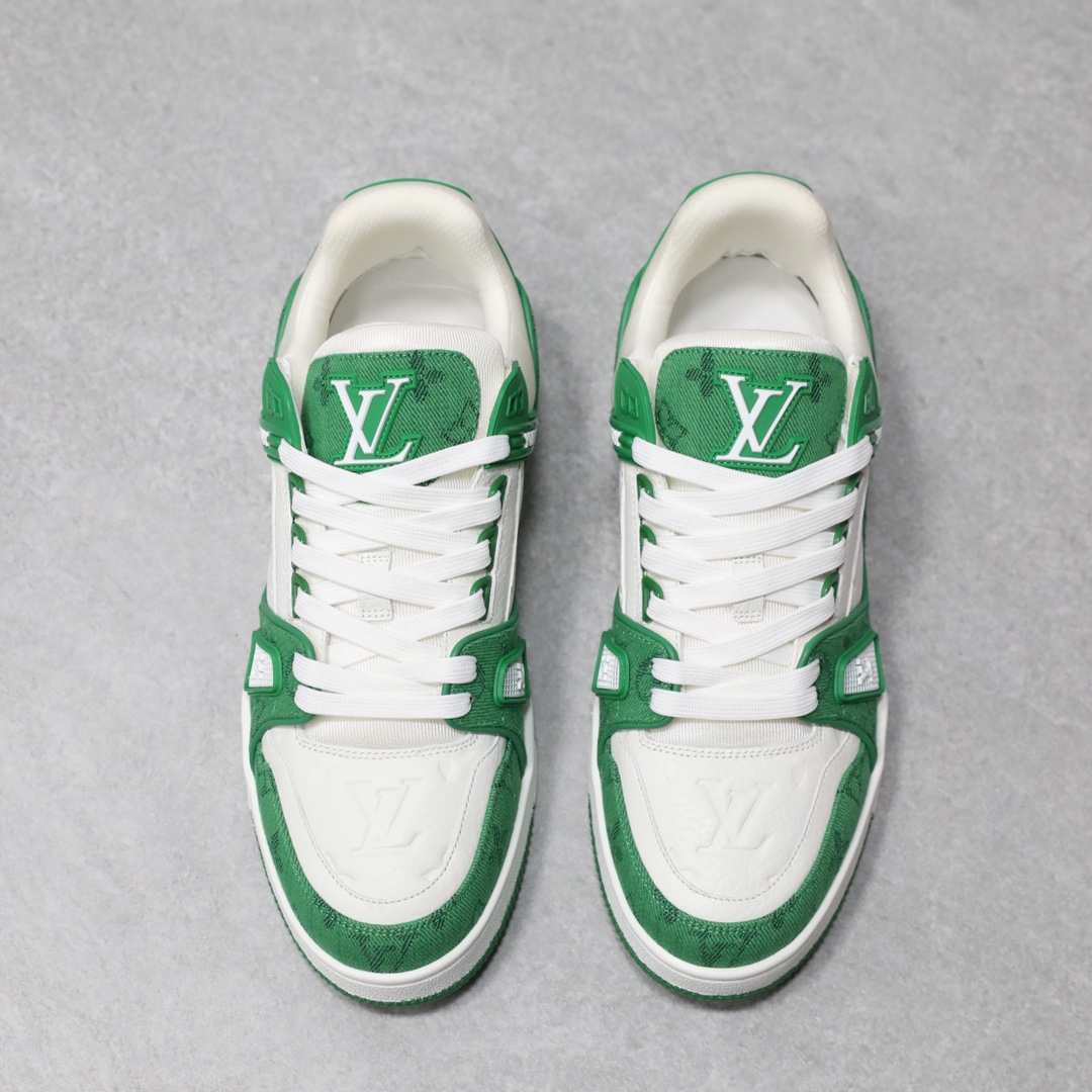 LOUIS VUITTON TRAINERS