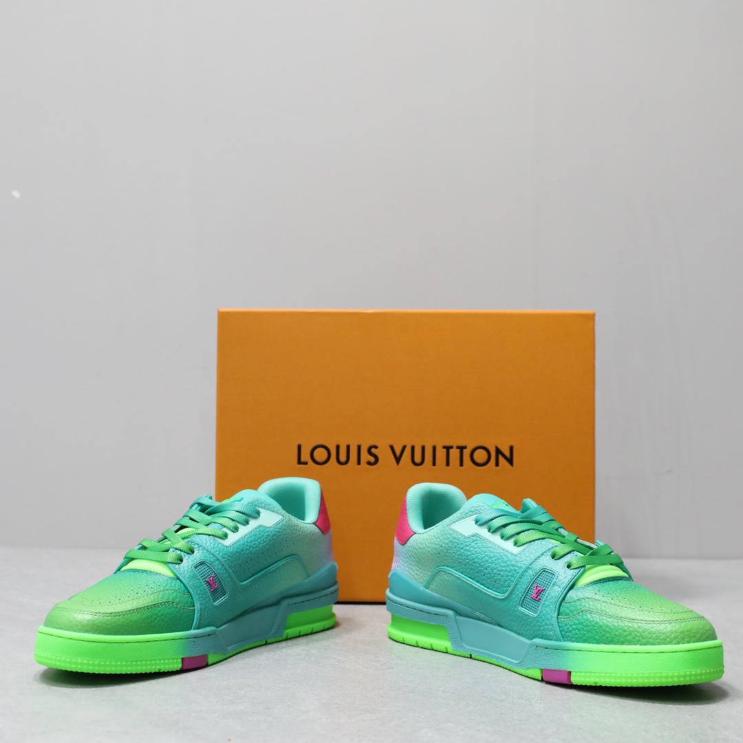 LOUIS VUITTON TRAINERS