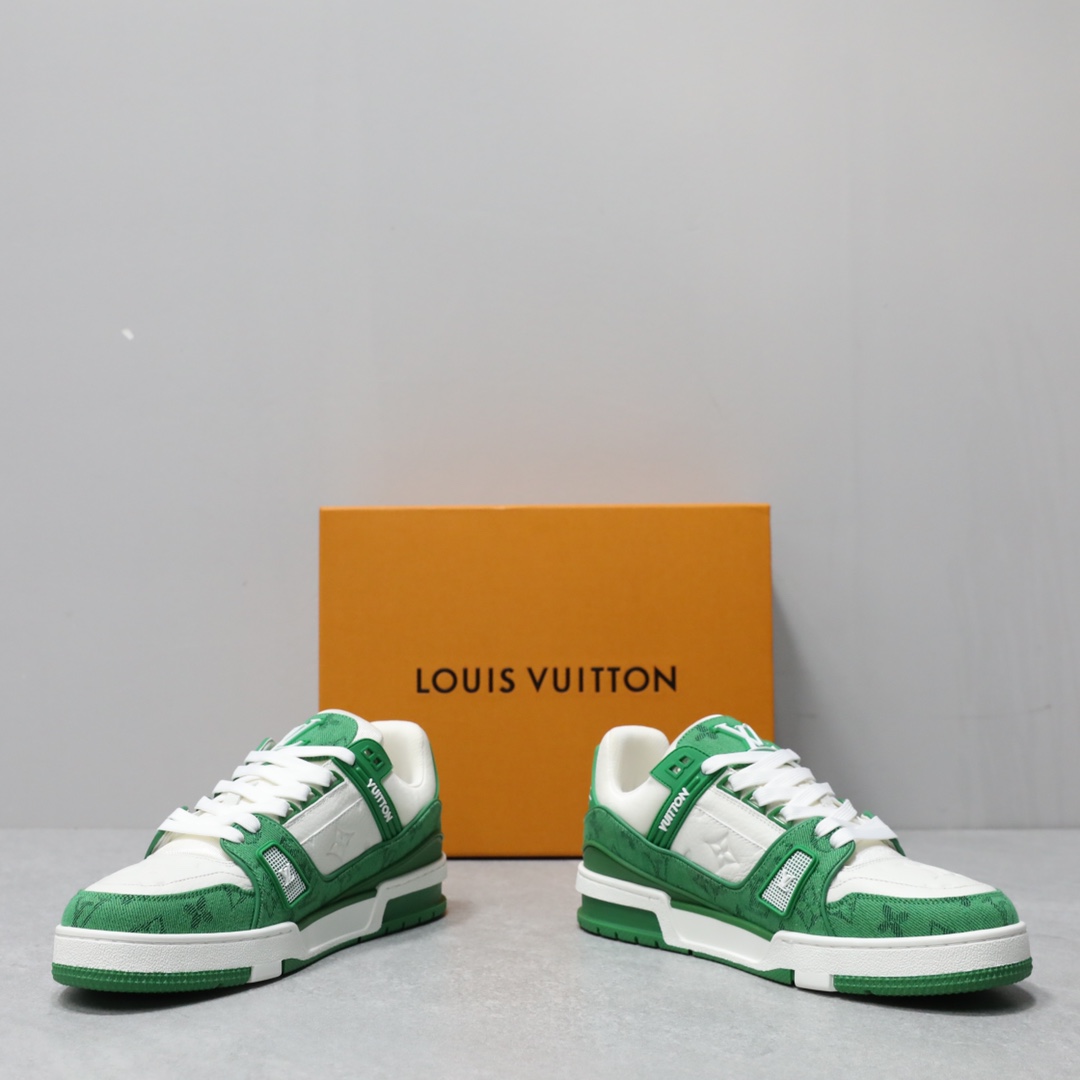 LOUIS VUITTON TRAINERS