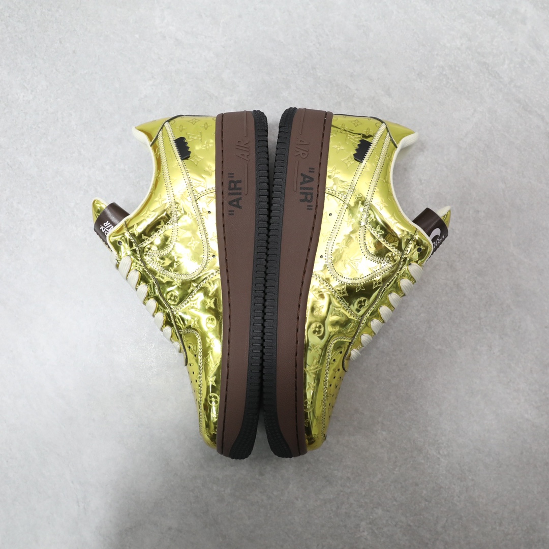 LOUIS VUITTON TRAINERS