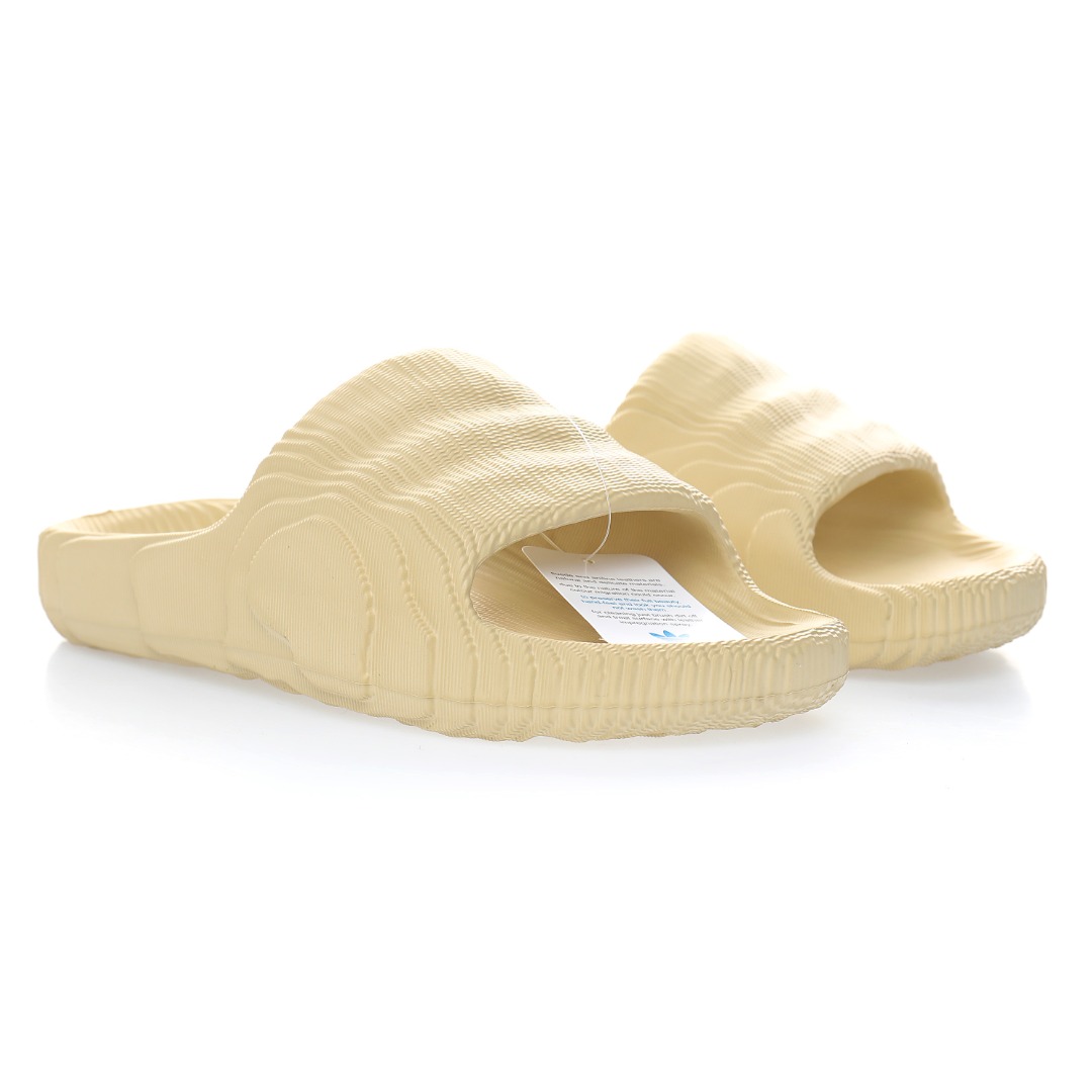 Adidas New Colleettion Slide"Desert Sand"