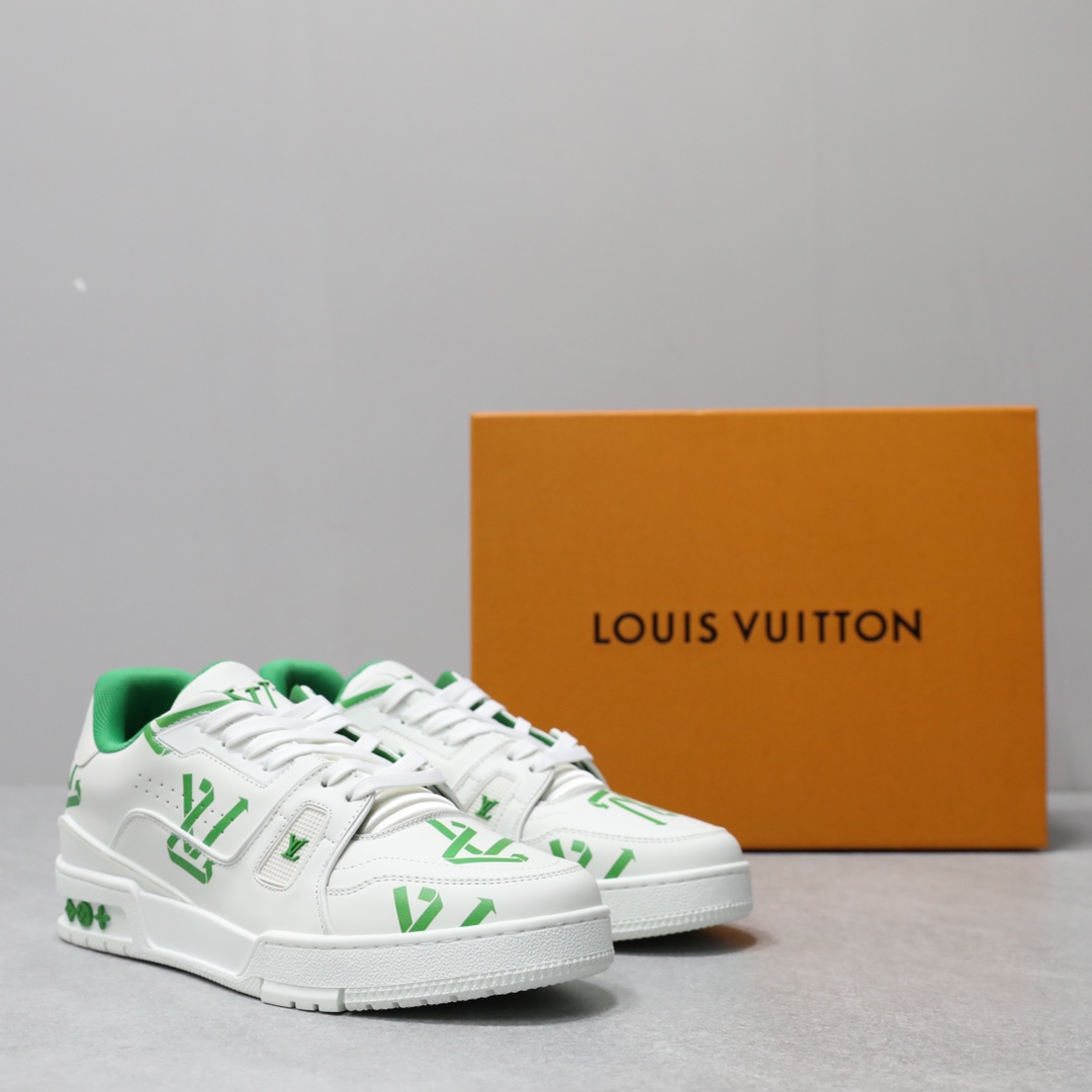 LOUIS VUITTON TRAINERS