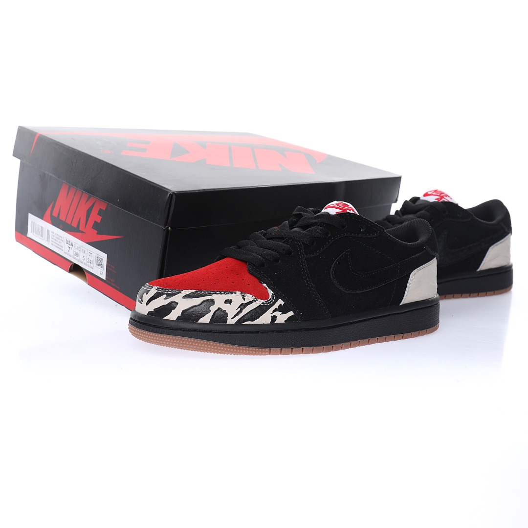 SoleFly x Nike Air Jordan 1 Low OG"Carnivore"