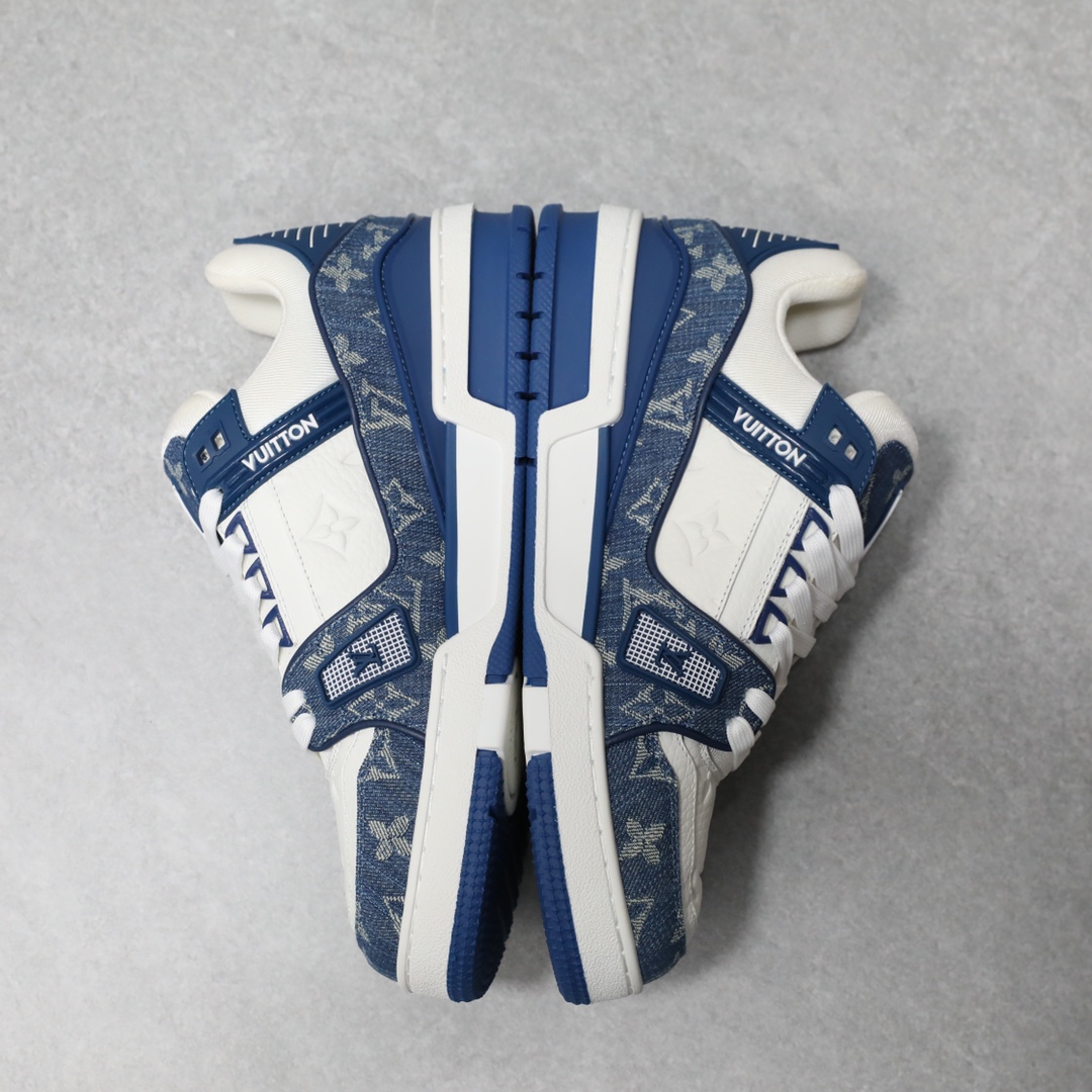 LOUIS VUITTON TRAINERS