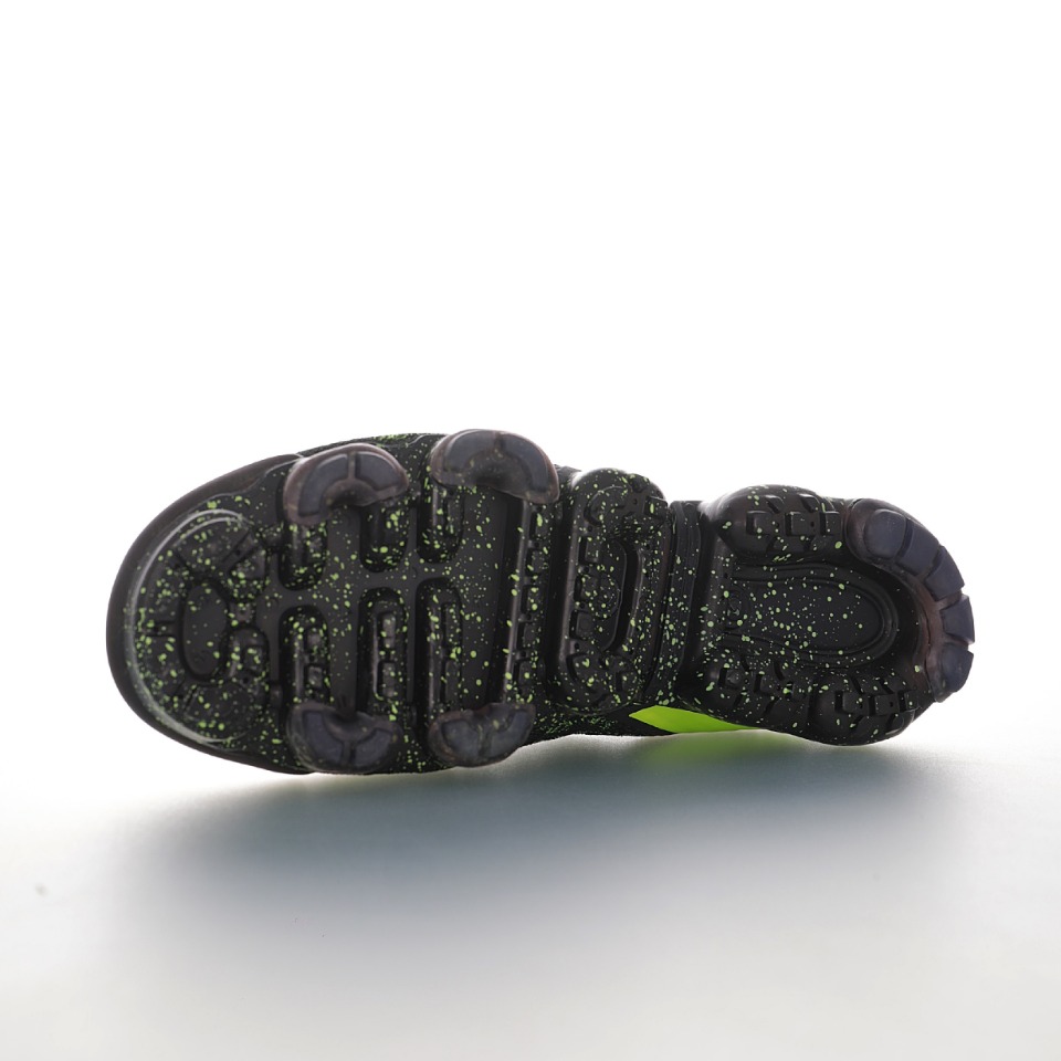 ACRONYM x Nike Air VaporMax Moc 2"Black Volt-Green"