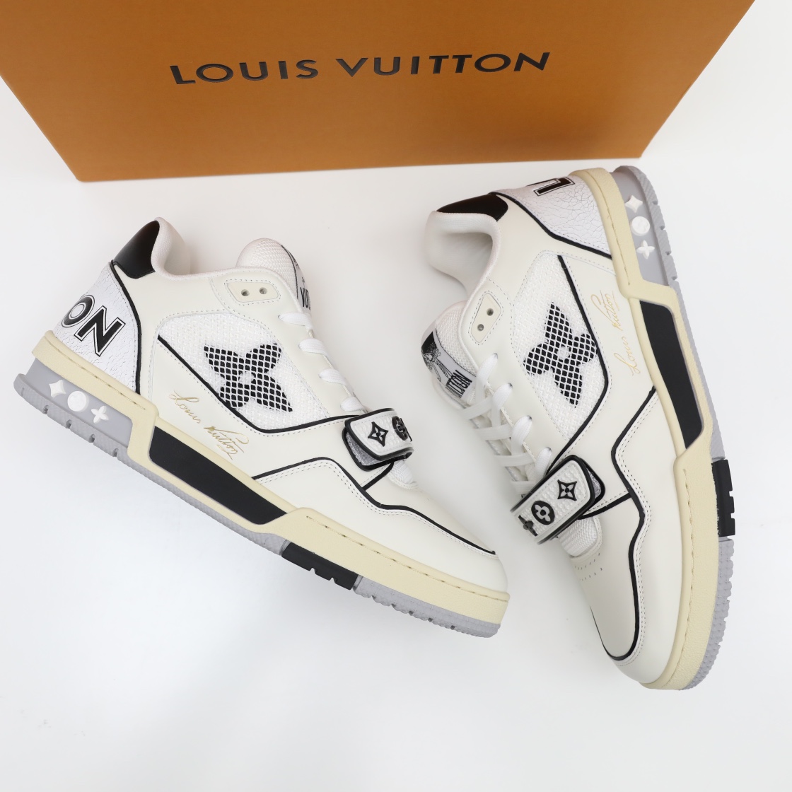LV TRAINER