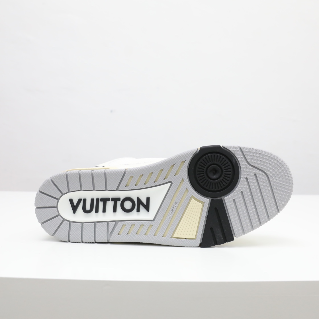 LV TRAINER
