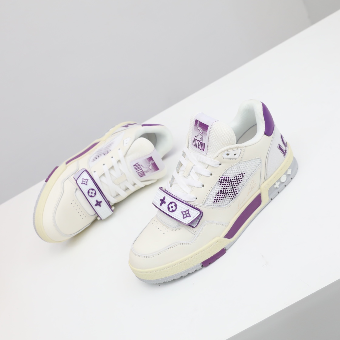 LV TRAINER