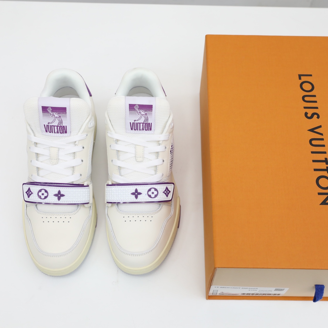 LV TRAINER