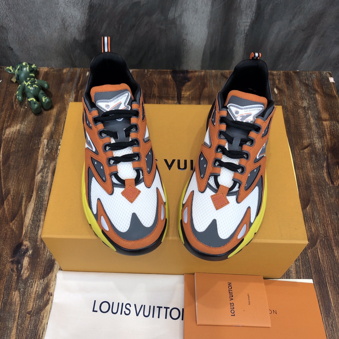 LV RUNNER TATIC
