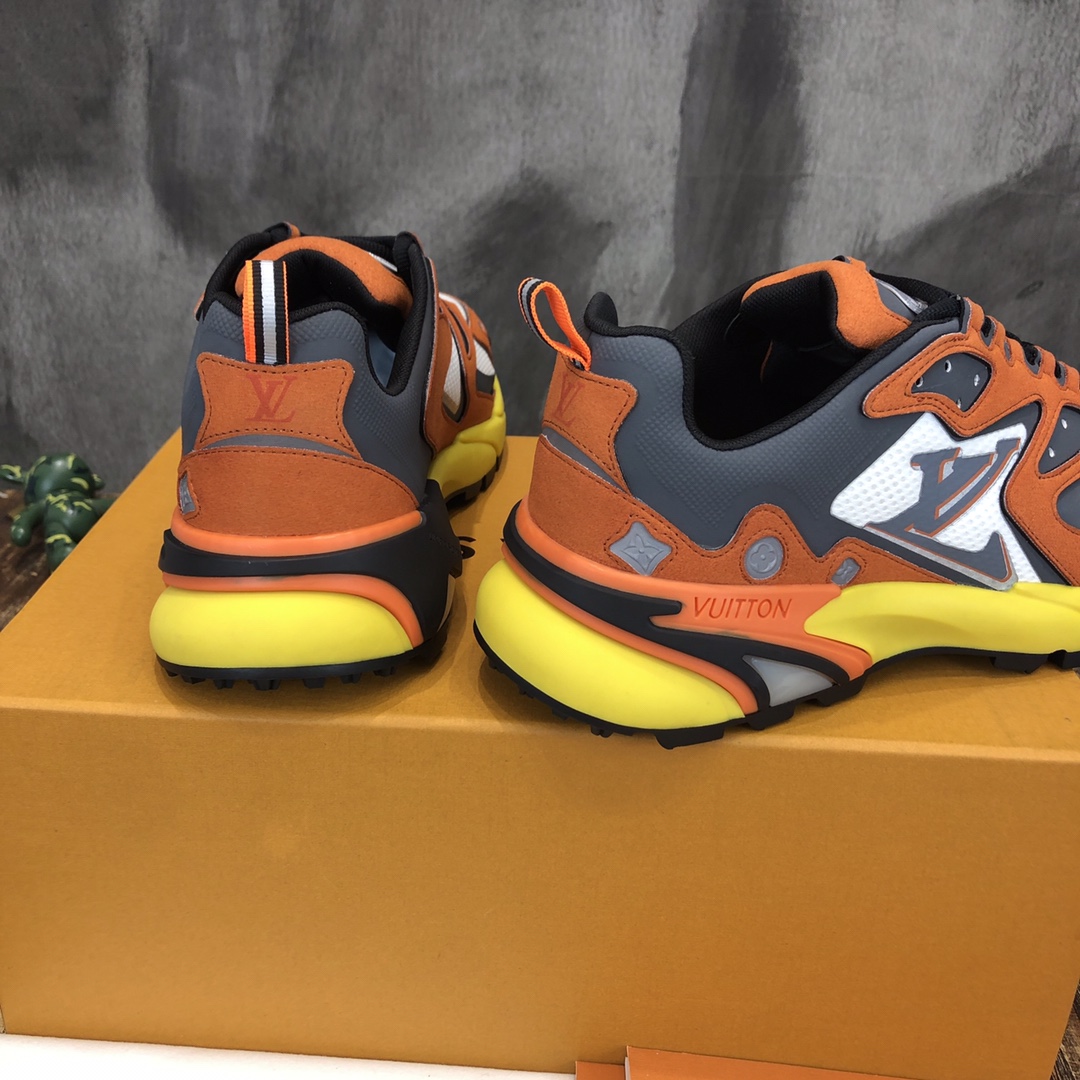 LV RUNNER TATIC