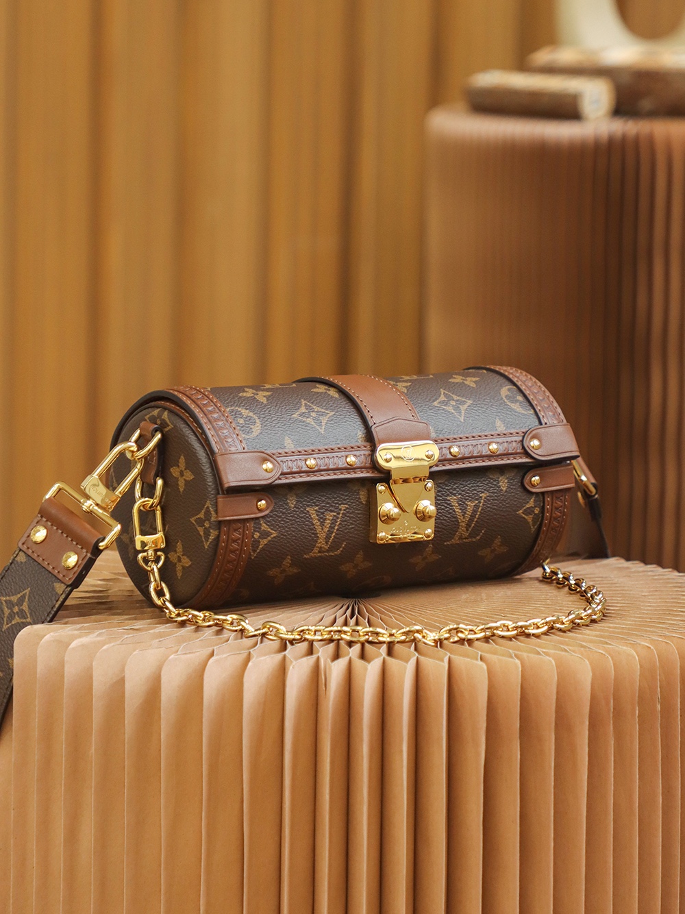 LV PAPILLON TRUNK 