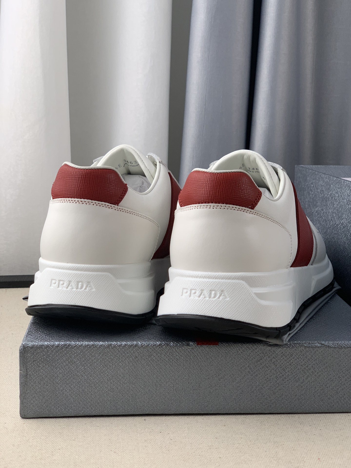 PRADA