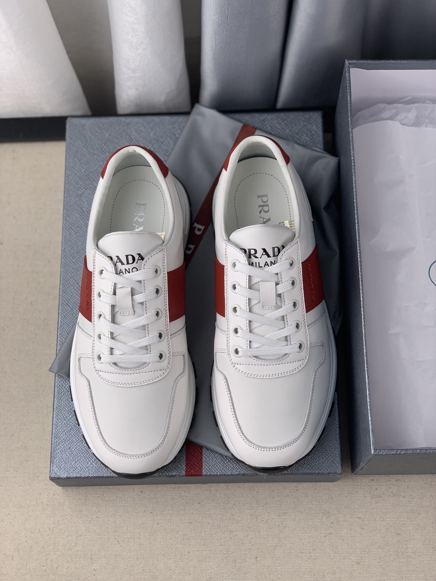 PRADA