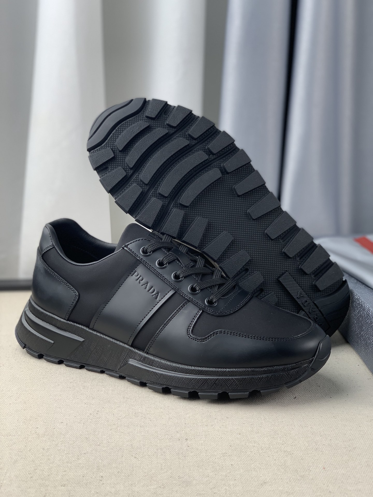 PRADA