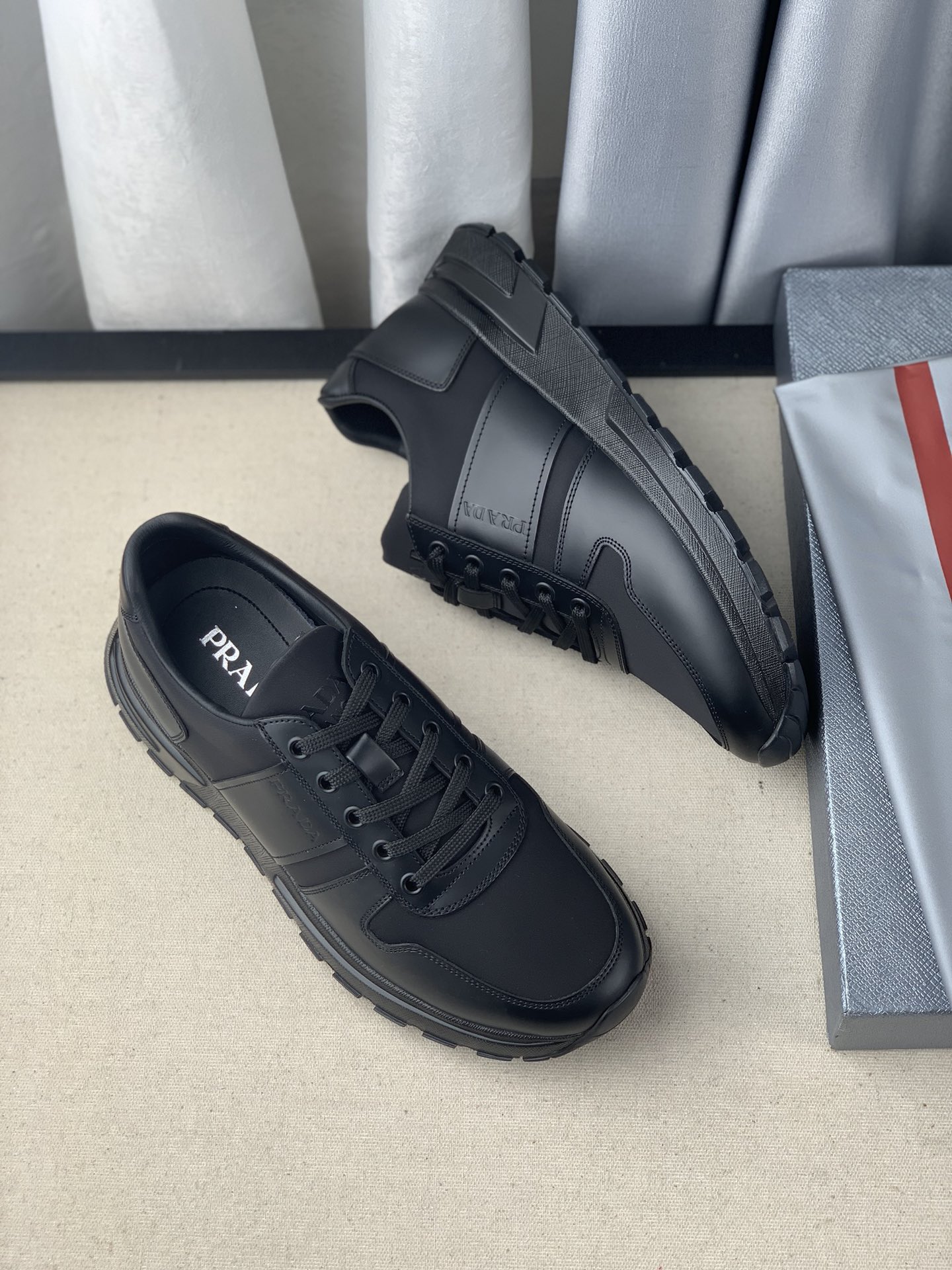 PRADA