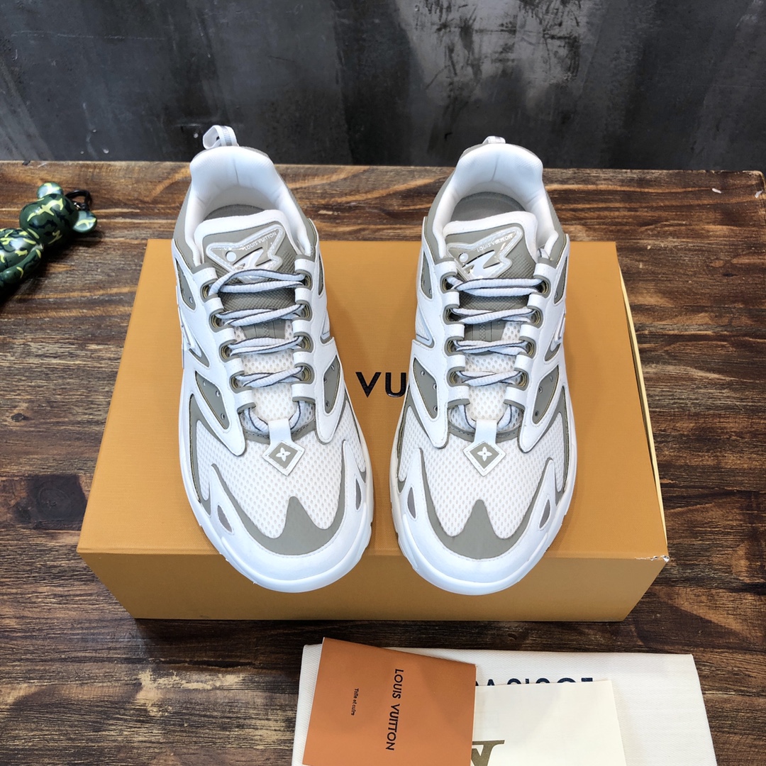 LV RUNNER TATIC