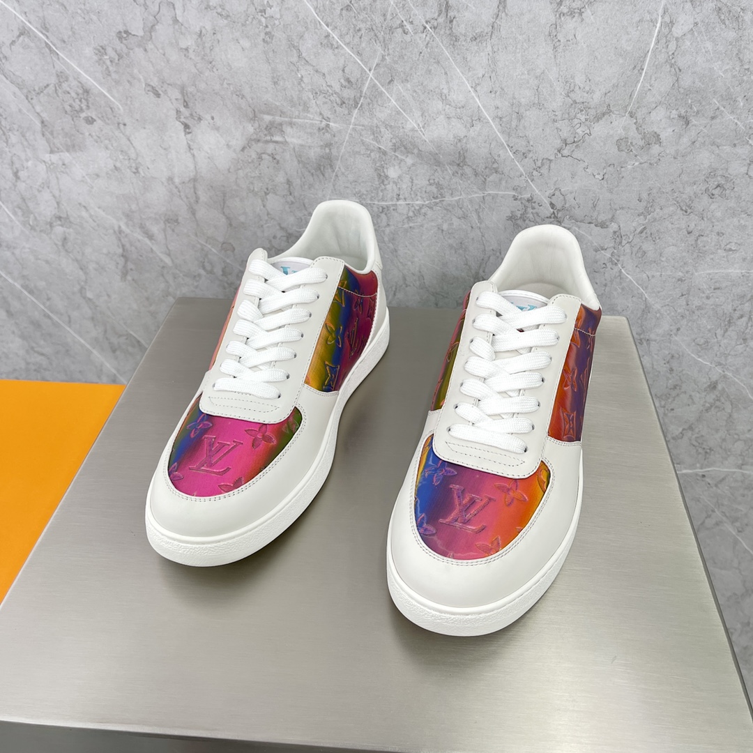 LOUIS VUITTON Rivoli